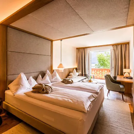 Seevilla Wolfgangsee Hotel