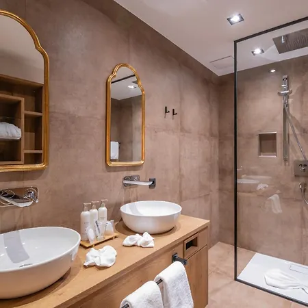 Seevilla Wolfgangsee Hotel 4*