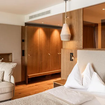 Seevilla Wolfgangsee 4*