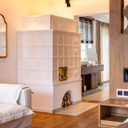 Seevilla Wolfgangsee Hotel 4*