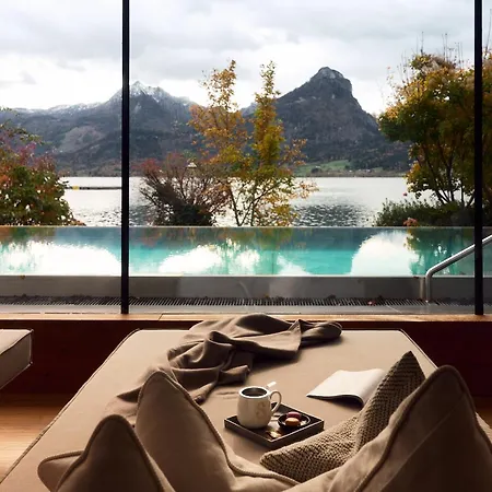 沃尔夫冈海景别墅酒店