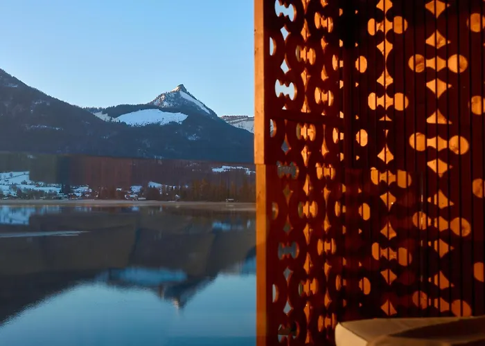 Отель Seevilla Wolfgangsee 4*